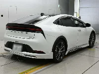 Цена авто Toyota Prius с аукционов Японии, номер кузова MXWH65, пробег 13 000, оценка 1