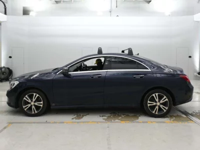 MERCEDES BENZ CLA