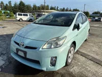 Цена авто Toyota Prius с аукционов Японии, номер кузова ZVW30, пробег 151 000, оценка 2