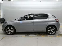 Цена авто Peugeot 308 с аукционов Японии, номер кузова T9HN02, пробег 22 000, оценка 1