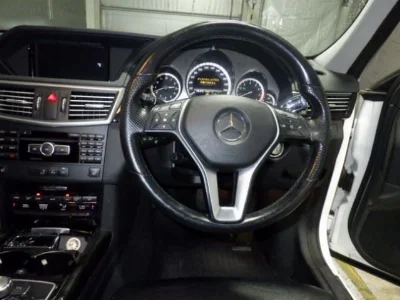 MERCEDES BENZ E CLASS STATION WAGON