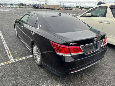 TOYOTA CROWN MAJESTA