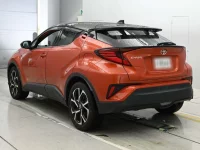 Цена авто Toyota C-HR с аукционов Японии, номер кузова NGX10, пробег 39 000, оценка 8