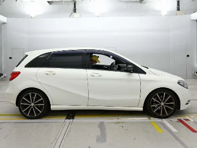MERCEDES BENZ B CLASS