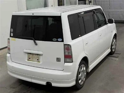 TOYOTA BB