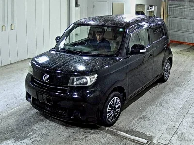 TOYOTA BB