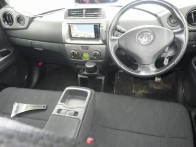 TOYOTA BB