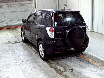 DAIHATSU BEGO