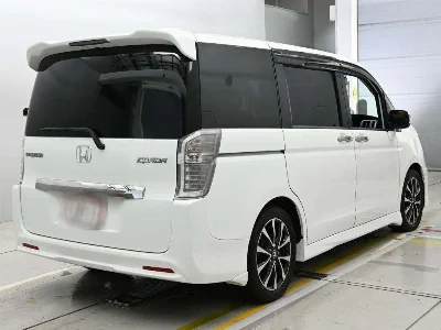 HONDA STEP WAGON