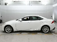 Цена авто Lexus IS300h с аукционов Японии, номер кузова AVE30, пробег 111 000, оценка 6