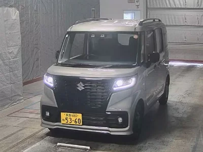 Suzuki SPACIA BASE