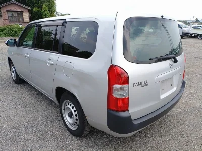MAZDA FAMILIA