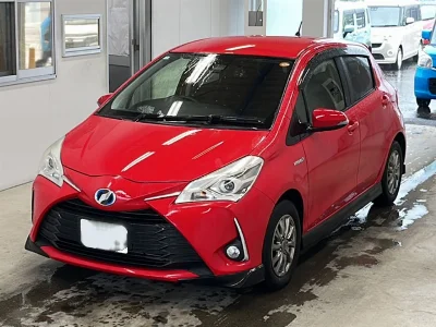 TOYOTA VITZ