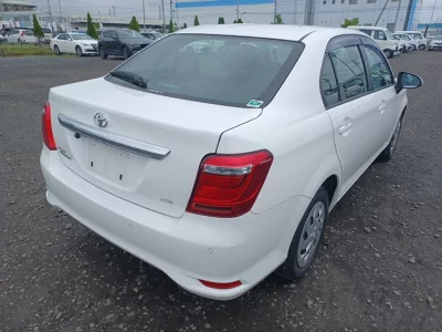 TOYOTA COROLLA AXIO