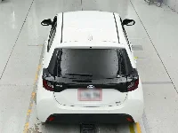 Цена авто Toyota Yaris с аукционов Японии, номер кузова MXPH10, пробег 59 000, оценка 2