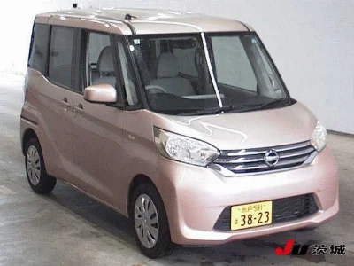 NISSAN DAYZ ROOX