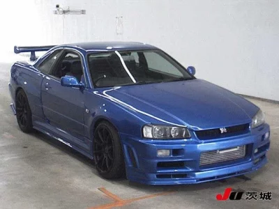 NISSAN SKYLINE