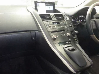 LEXUS HS