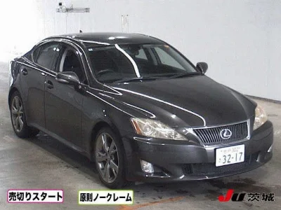 LEXUS IS