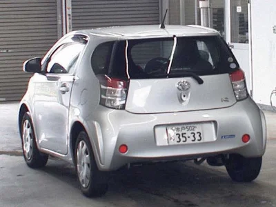 TOYOTA IQ