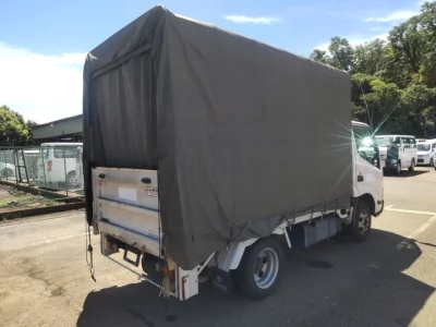 TOYOTA DYNA