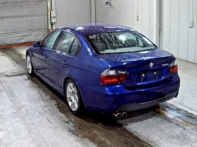 BMW 3 SERIES
