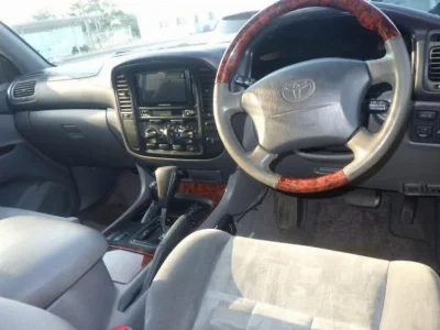 TOYOTA LAND CRUISER