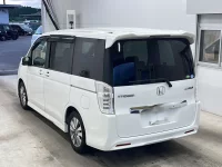 Цена авто Honda STEPWGN SPADA с аукционов Японии, номер кузова RK5, пробег 130 000, оценка 8
