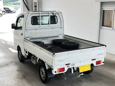 MITSUBISHI MINICAB TRUCK
