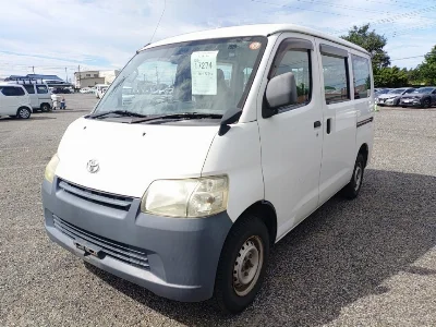 TOYOTA TOWN ACE VAN