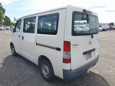 TOYOTA TOWN ACE VAN