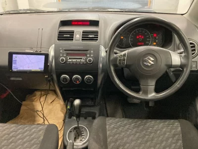 SUZUKI SX-4