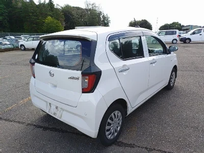 DAIHATSU MIRA E S