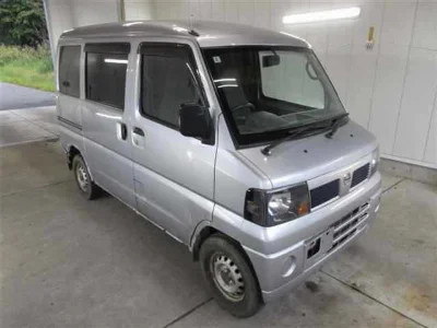 NISSAN CLIPPER VAN