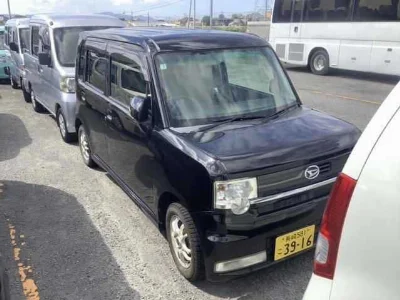 DAIHATSU MOVE CONTE