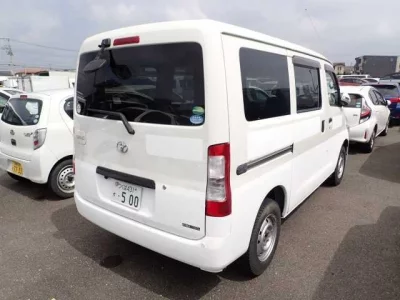 TOYOTA TOWN ACE VAN