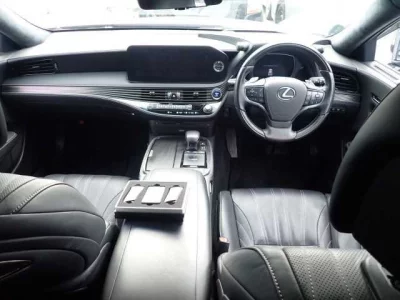 LEXUS LS