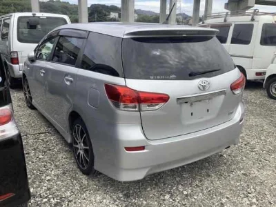 TOYOTA WISH