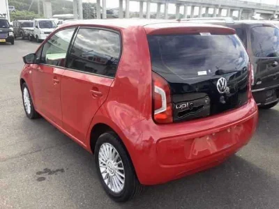 VOLKSWAGEN UP!