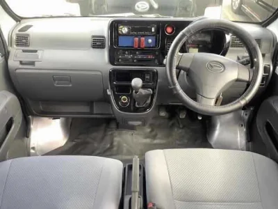 DAIHATSU HIJET VAN
