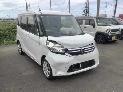 NISSAN DAYZ ROOX