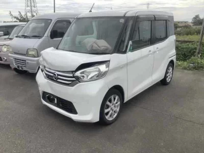 NISSAN DAYZ ROOX