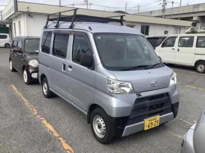 DAIHATSU HIJET VAN