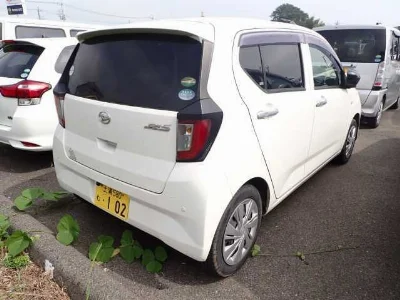 DAIHATSU MIRA E S