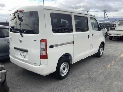TOYOTA TOWN ACE VAN
