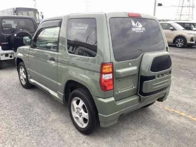 MITSUBISHI PAJERO MINI