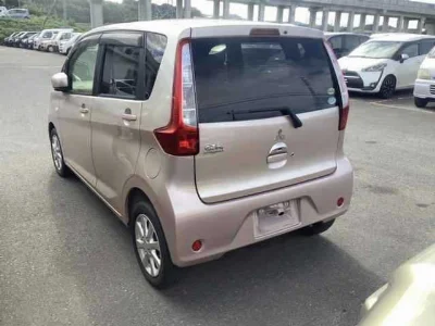 MITSUBISHI EK WAGON