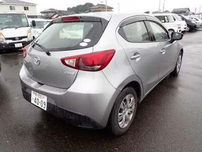 Статистика аукционов Mazda Demio