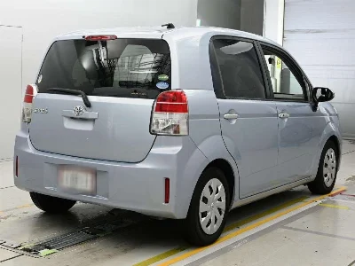 TOYOTA SPADE
