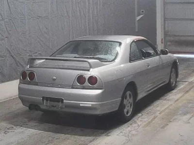 NISSAN SKYLINE